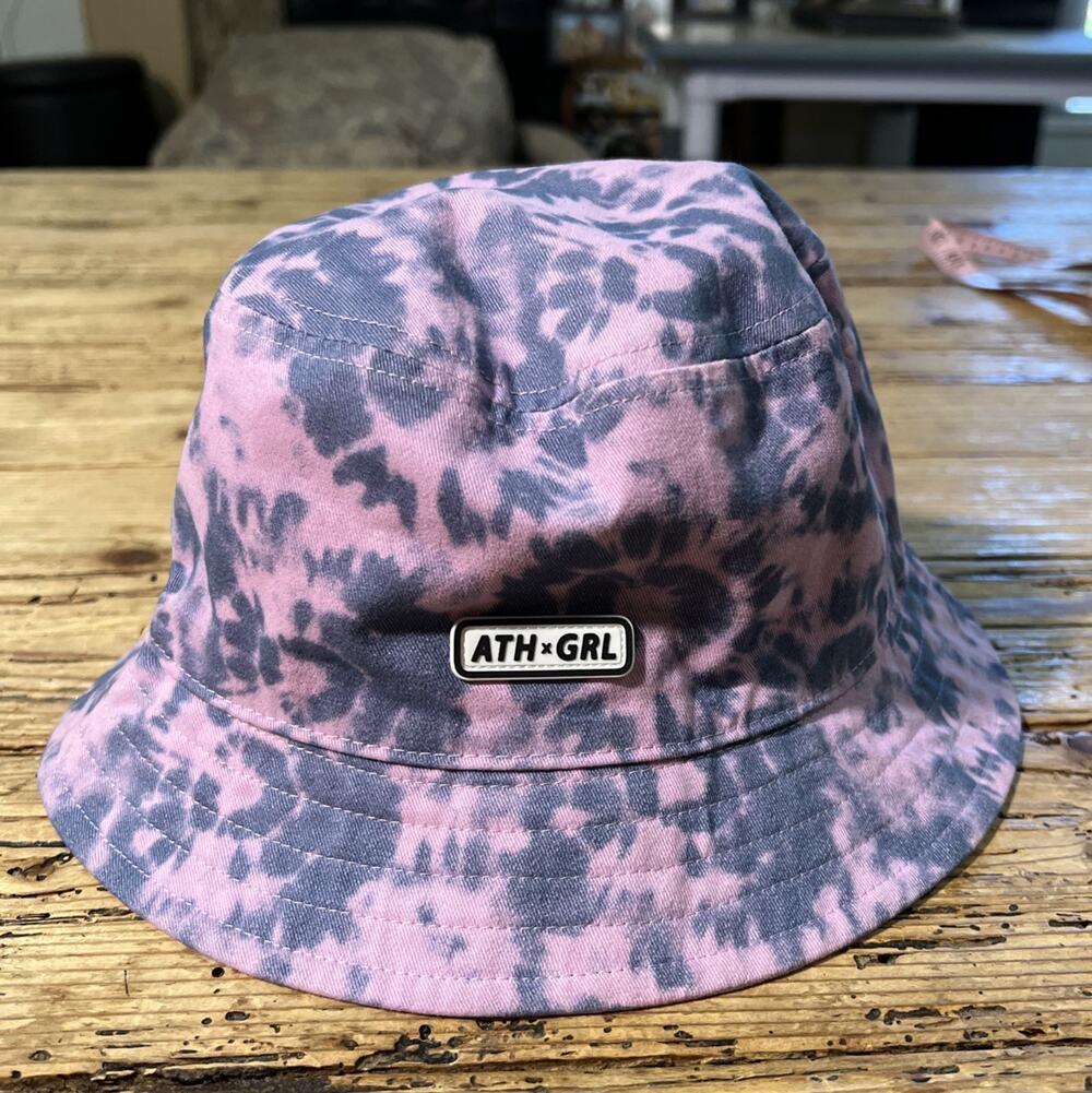 Athleta Girl Size S/M Pink Blue Chapeau Cloche Reversible Bucket Hat EUC